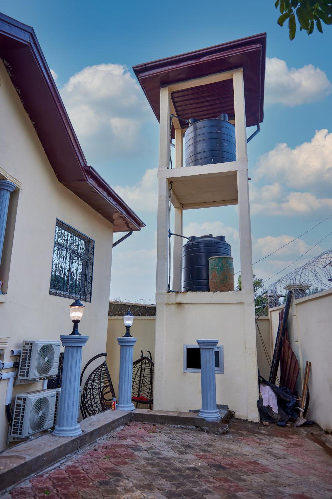Residence Noumsi Yaoundé エクステリア 写真